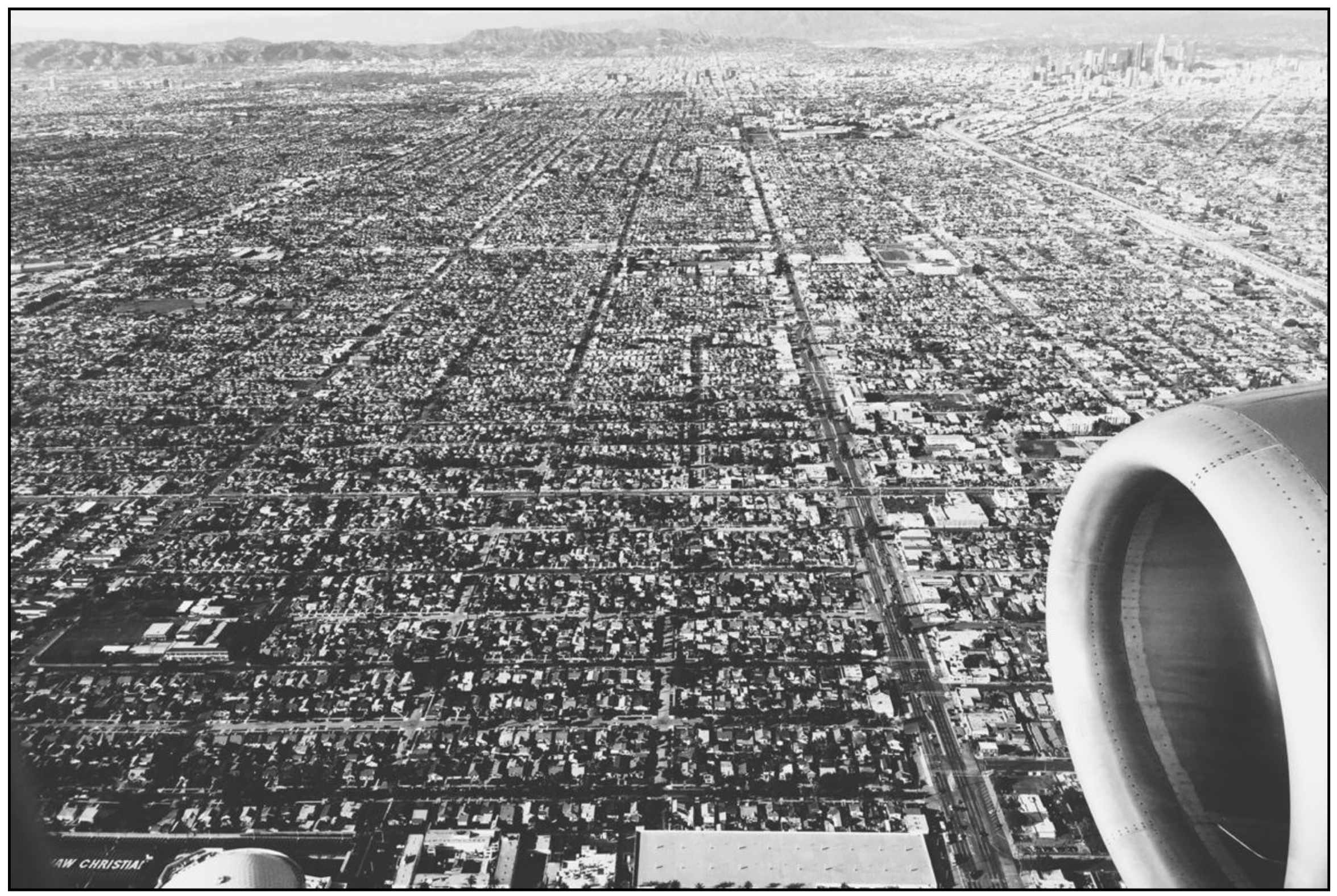 Аэрофото. Лос Анджелес с птичьего полета. Лос Анджелес с высоты. Аэрофотосъемка черно белая. Аэрофотосъемка с самолета.