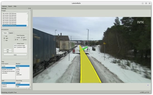 Labels4Rails user interface with annotated ego track (yellow) and right neighbor track (green).