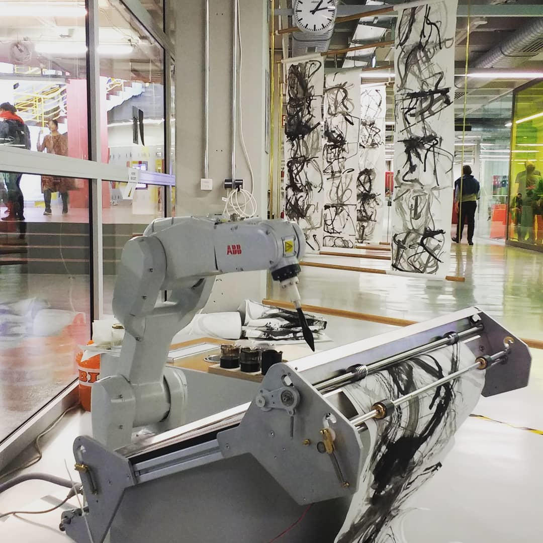 automatic painting robot