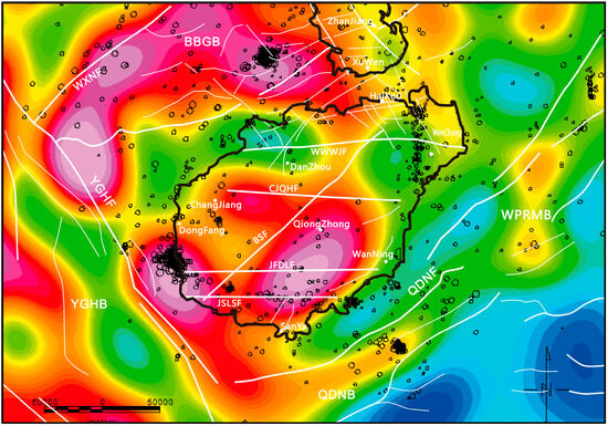 Crustal Structure of Hainan Island and Surrounding Seabed Based on