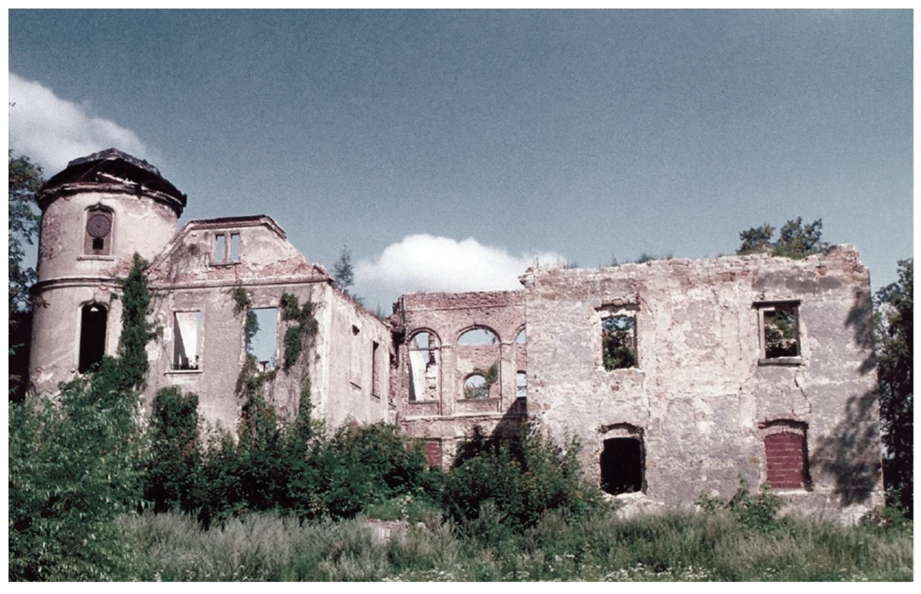 Arts 11 00025 g035 550