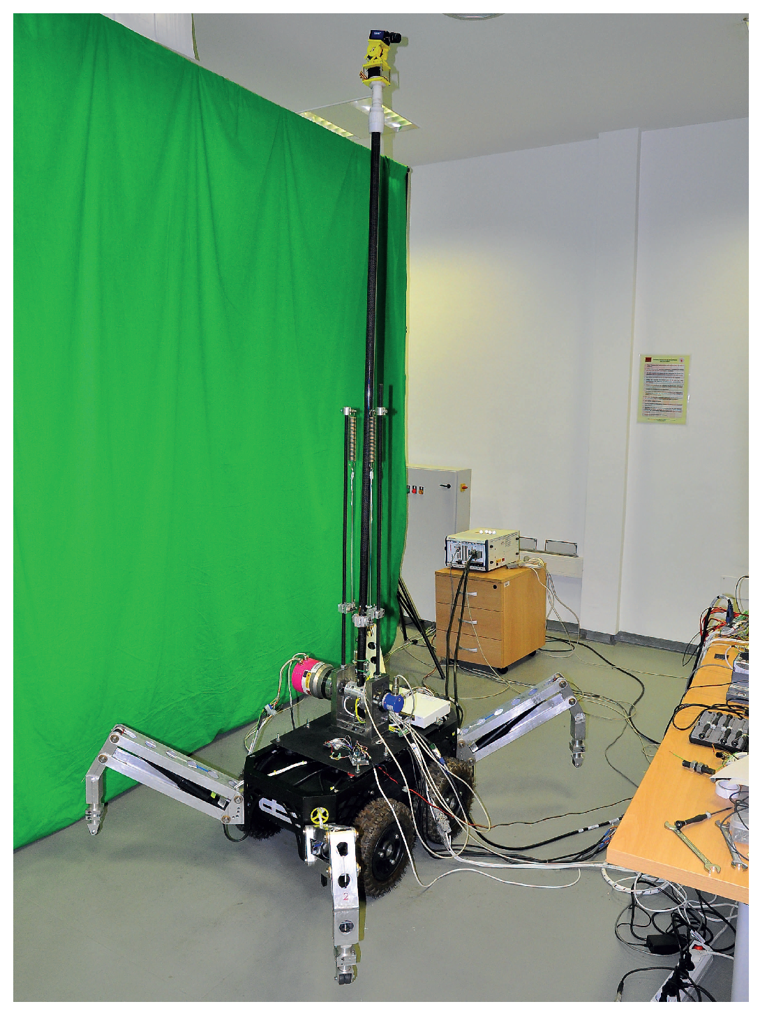 Electronics 07 00441 g019 550