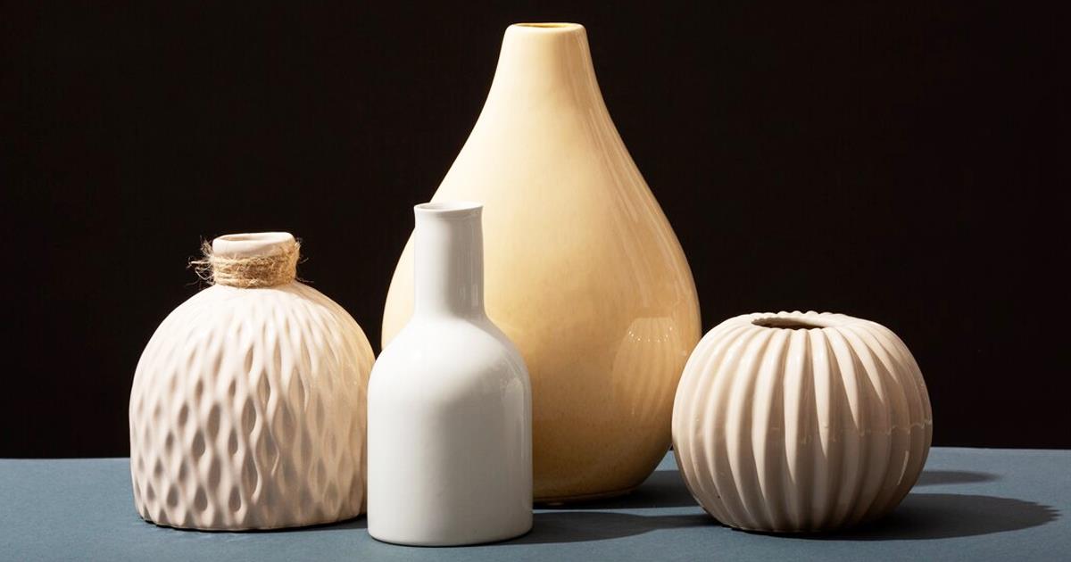 Fabulous Decorative Vases, Ceramic Artworks Testing Material