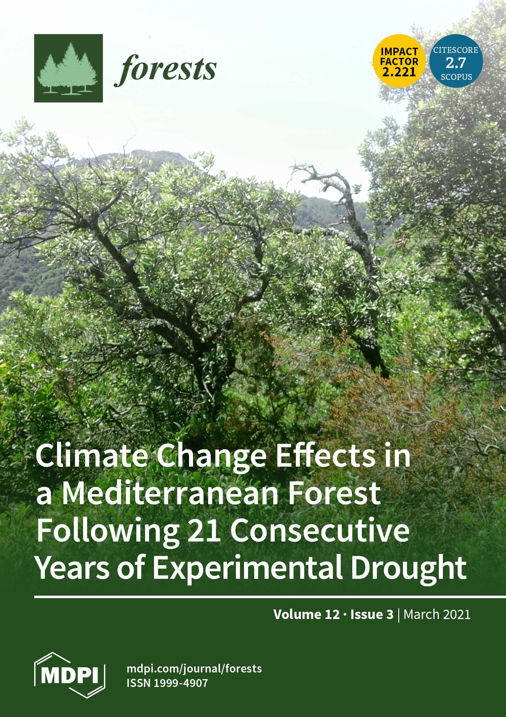 Physical and chemical properties of Coarse Woody Debris submitted to the  natural process of decomposition in a Secondary Atlantic Forest Fragment in  Brazil