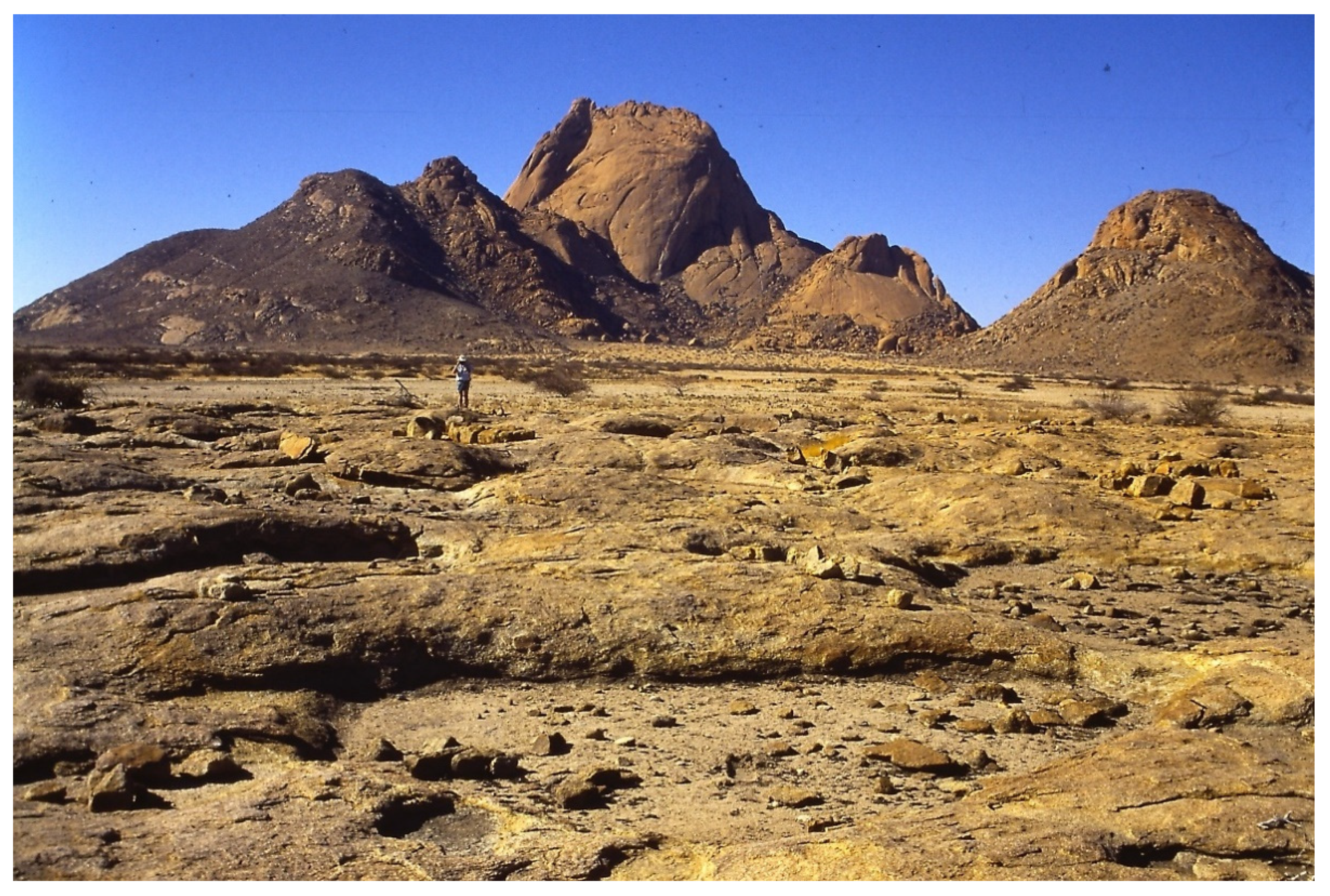 Heritage 04 00012 g001