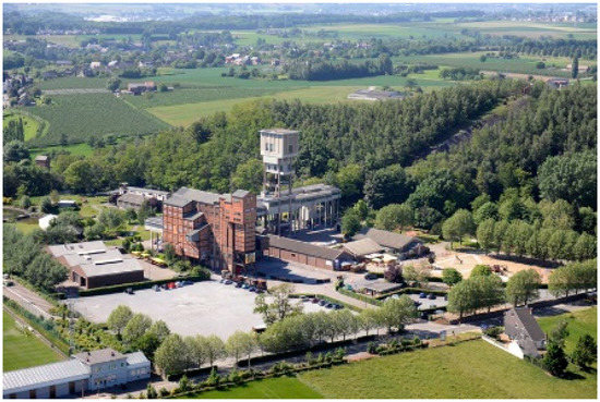 Information 12 00027 g011 550