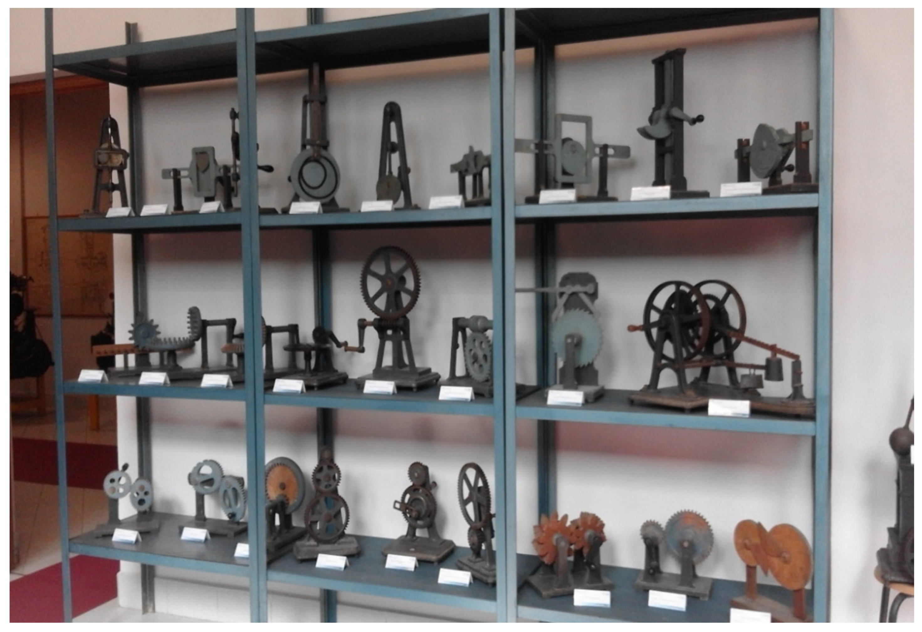 Machines 10 00628 g021