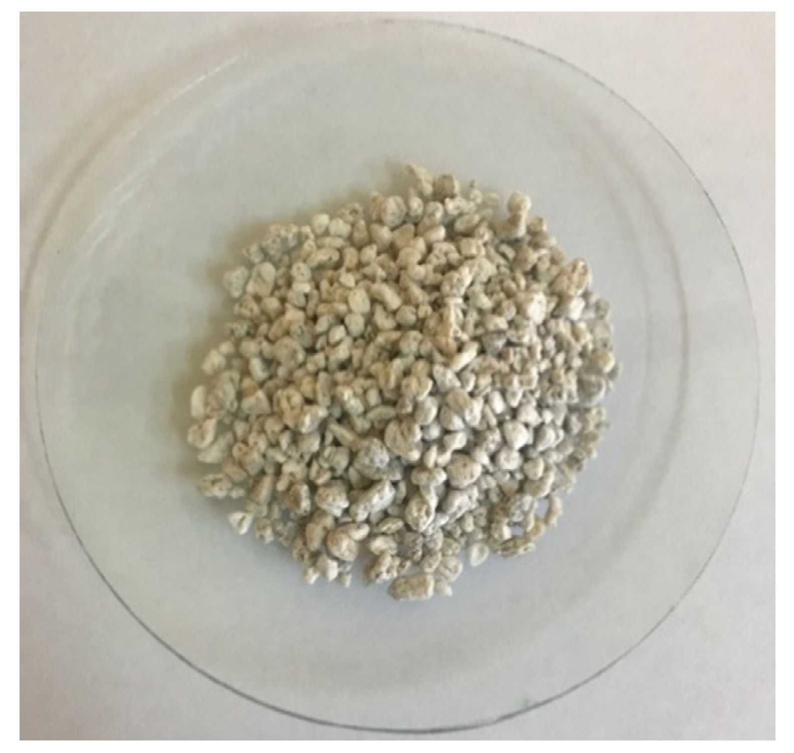 Lightweight Reactive Powder Concrete Containing Expanded Perlite