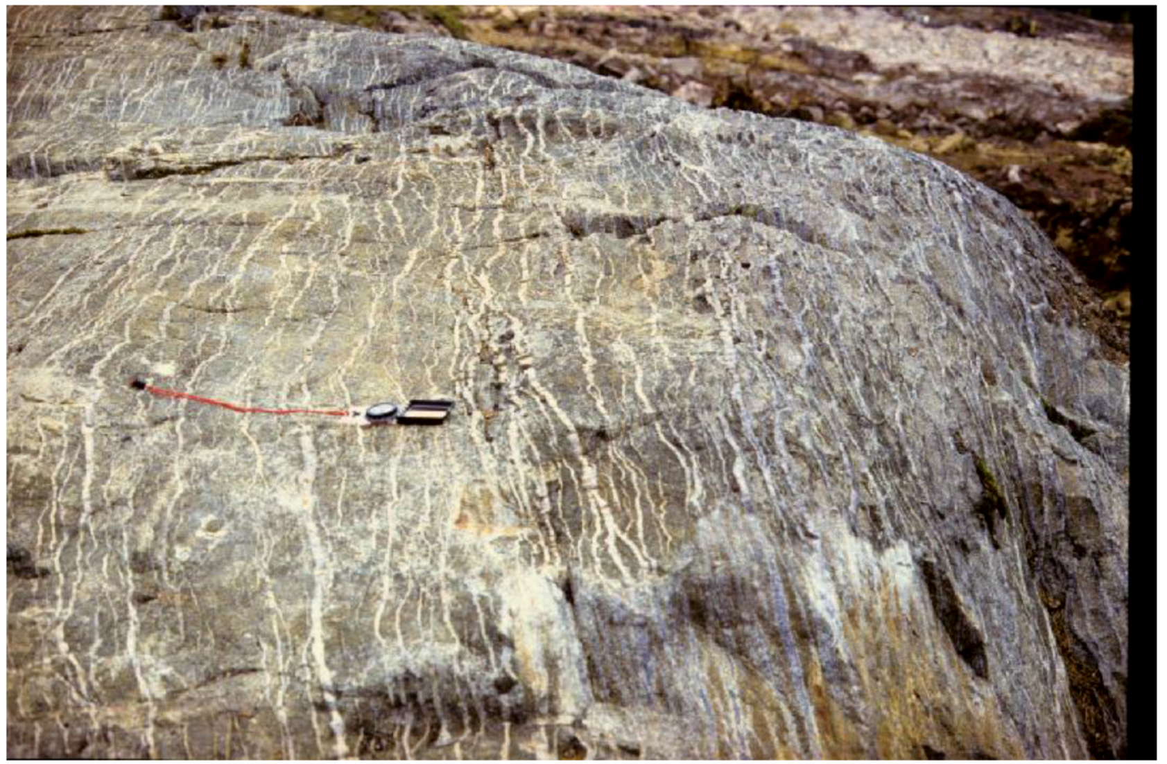 Minerals 02 00385 g004