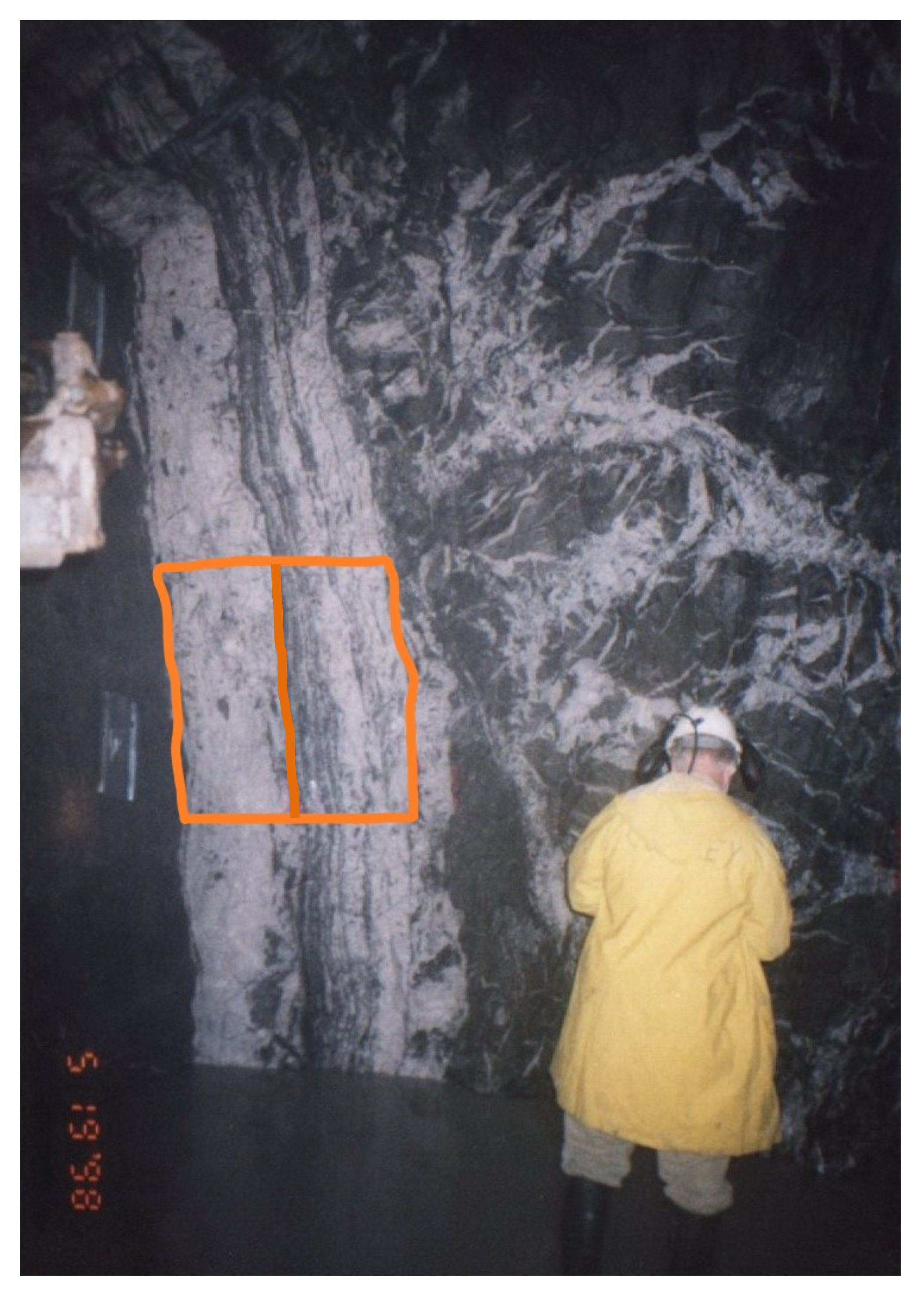 Minerals 11 01109 g018