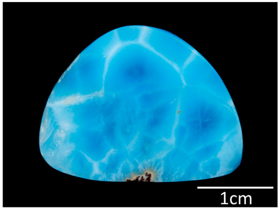 Revealing the Secrets behind the Color and Sea-Wave Patterns of