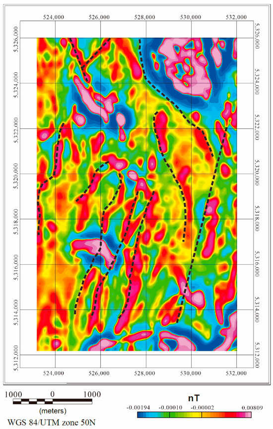 アース Occurrence Characteristics of Lead–Zinc Mine and Low-Flying