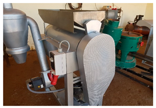 Plants 10 00301 i004 Plants 10 00301 i004