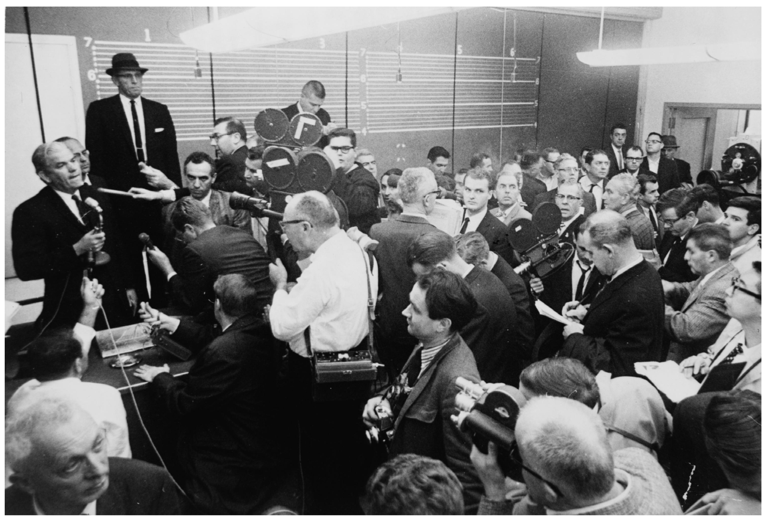 Proceedings 01 00889 g005 550