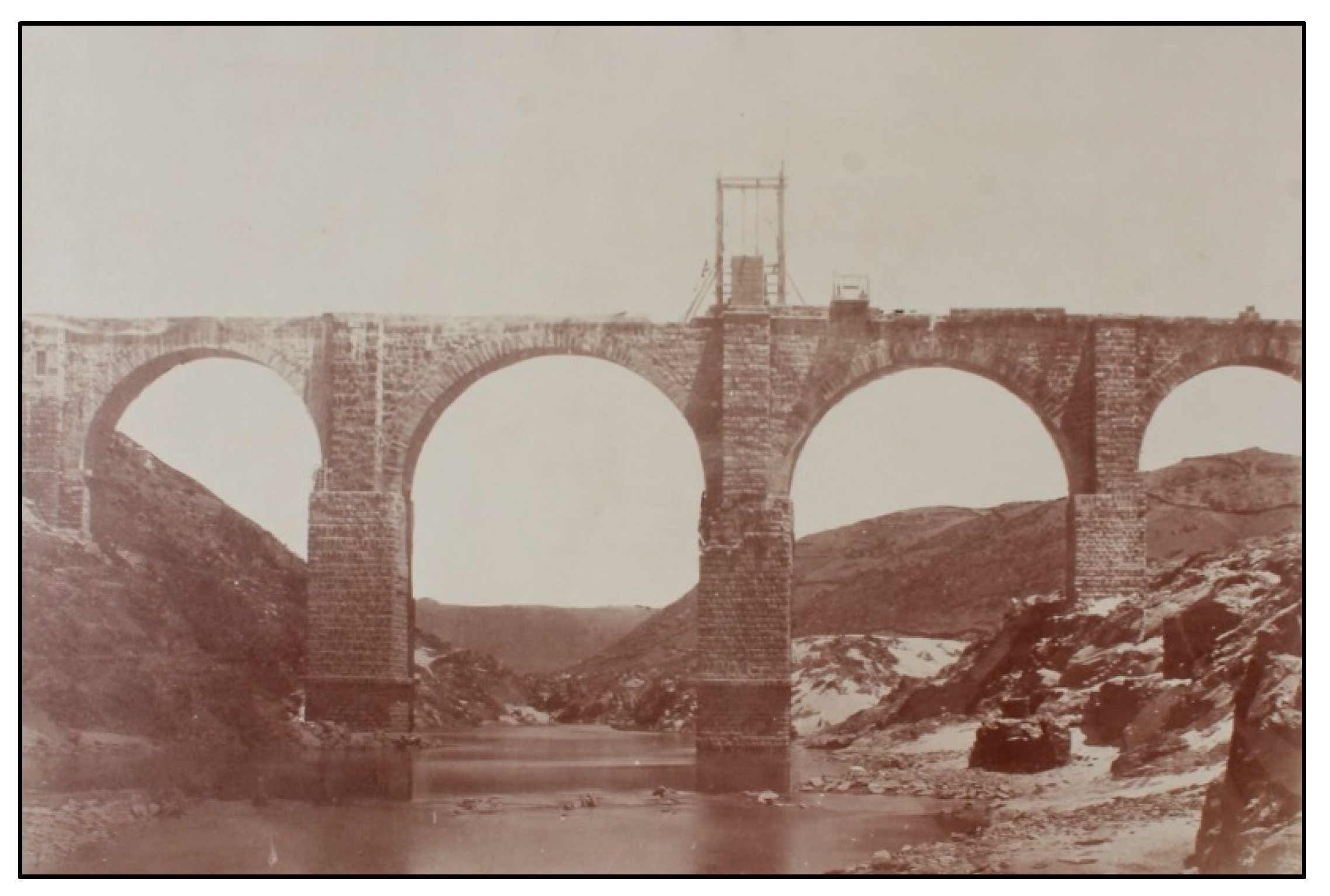 Remotesensing 10 00387 g003 550