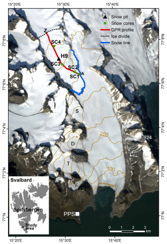 Changes in the Structure of the Snow Cover of Hansbreen (S