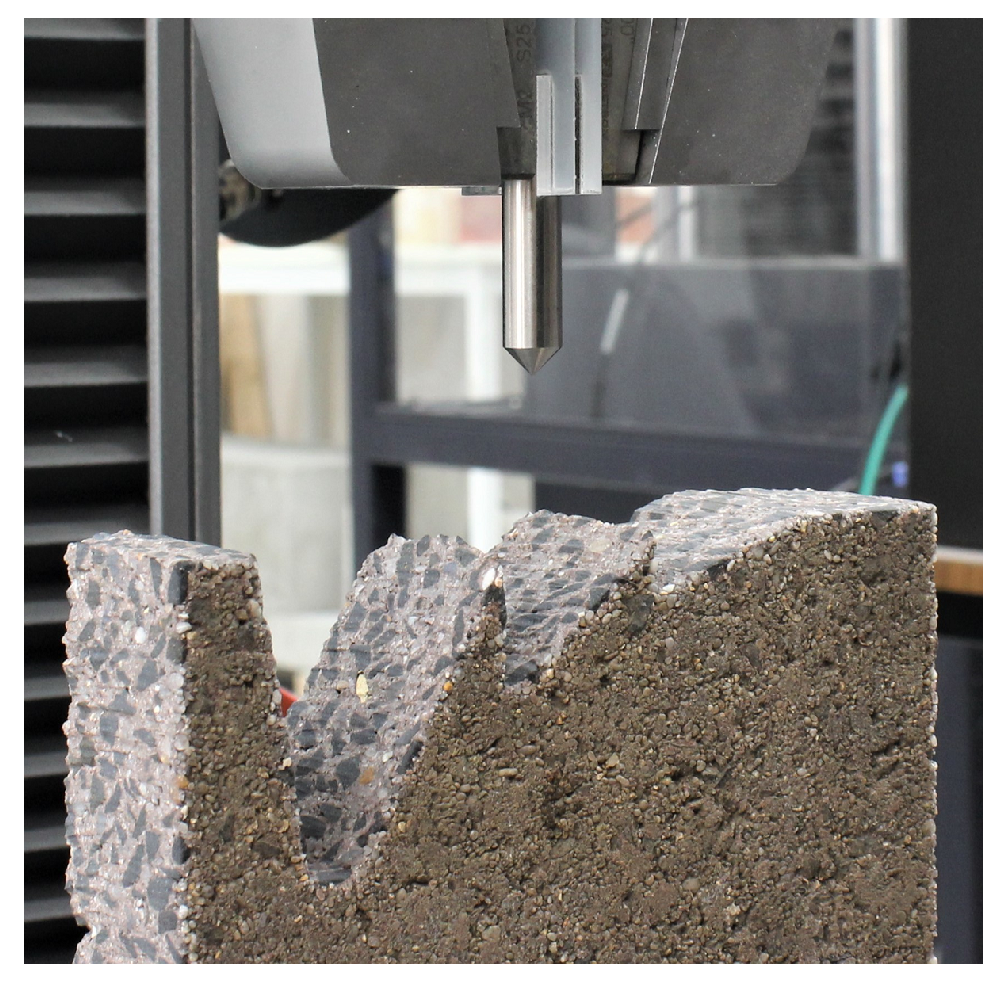 Sensors 22 00737 g004 550