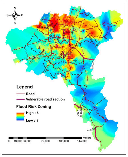A Method for Urban Flood Risk Assessment and Zoning Considering Road ...