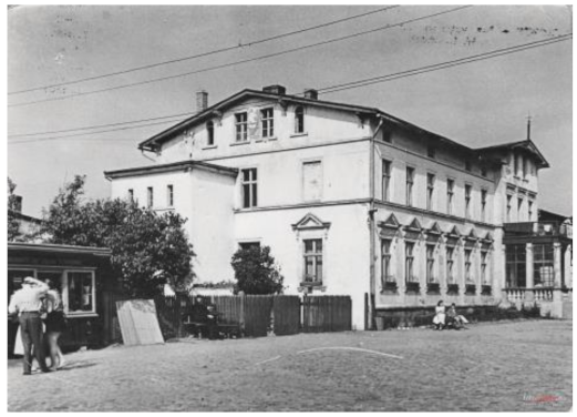 Sustainability 14 00171 i027 Sustainability 14 00171 i027