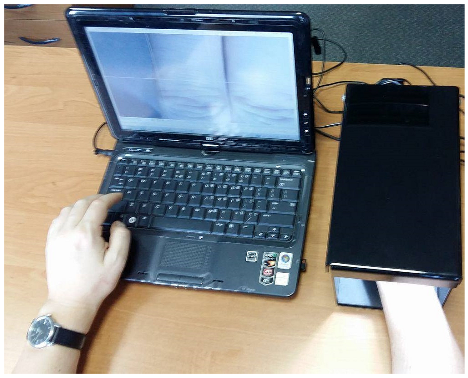 Symmetry 10 00624 g002