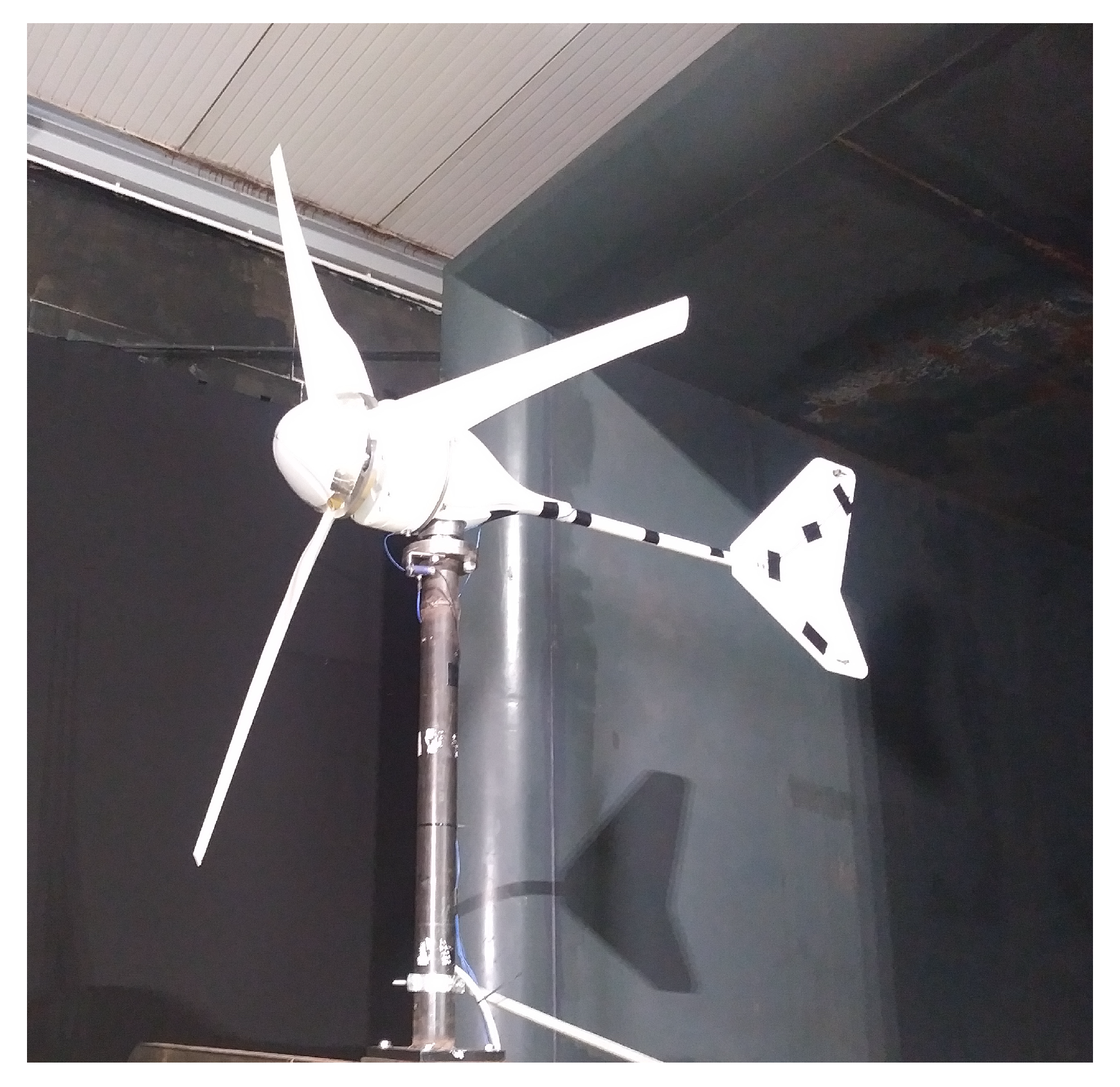 Efficient 800W Wind Turbine with Low Noise and Vibration for Quiet